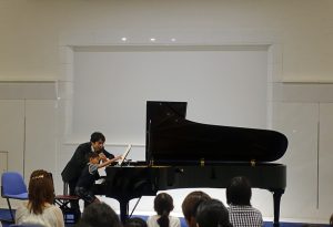 kawamurafumio_2171001